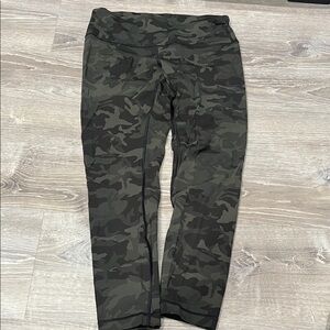 Lululemon Camo Women’s Leggings